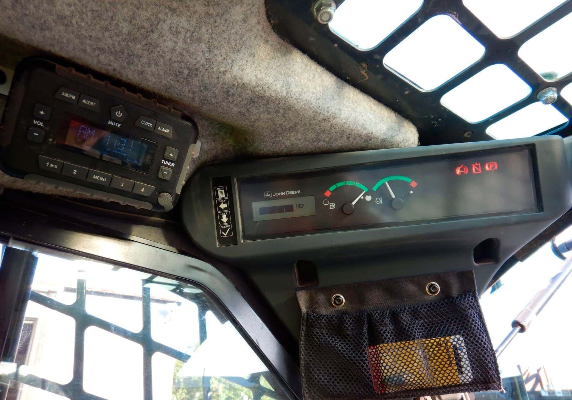 2016 John Deere 333G