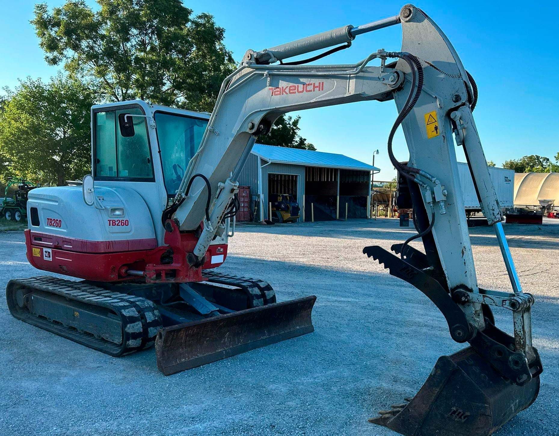 2016 Takeuchi TB260
