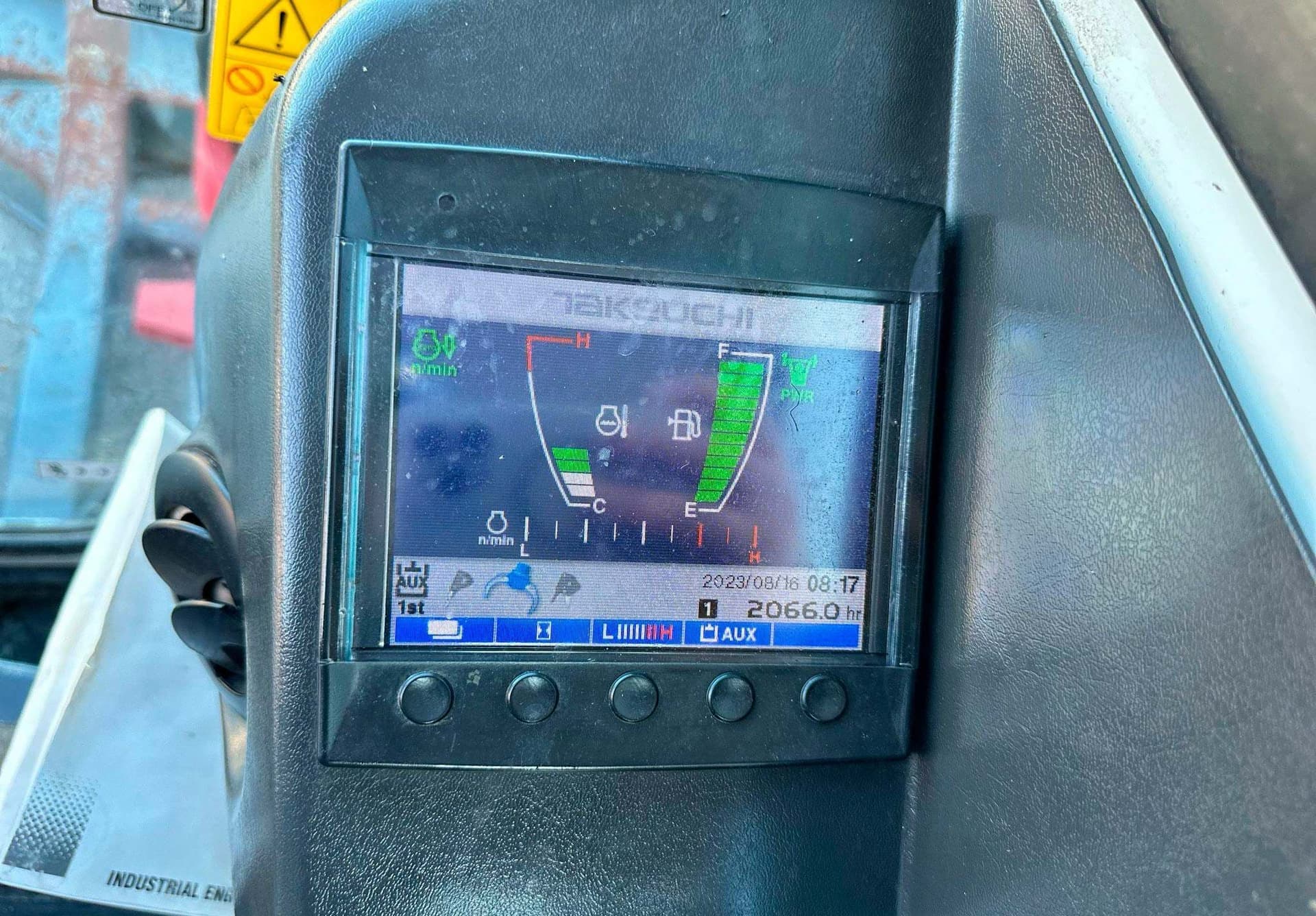 2016 Takeuchi TB260