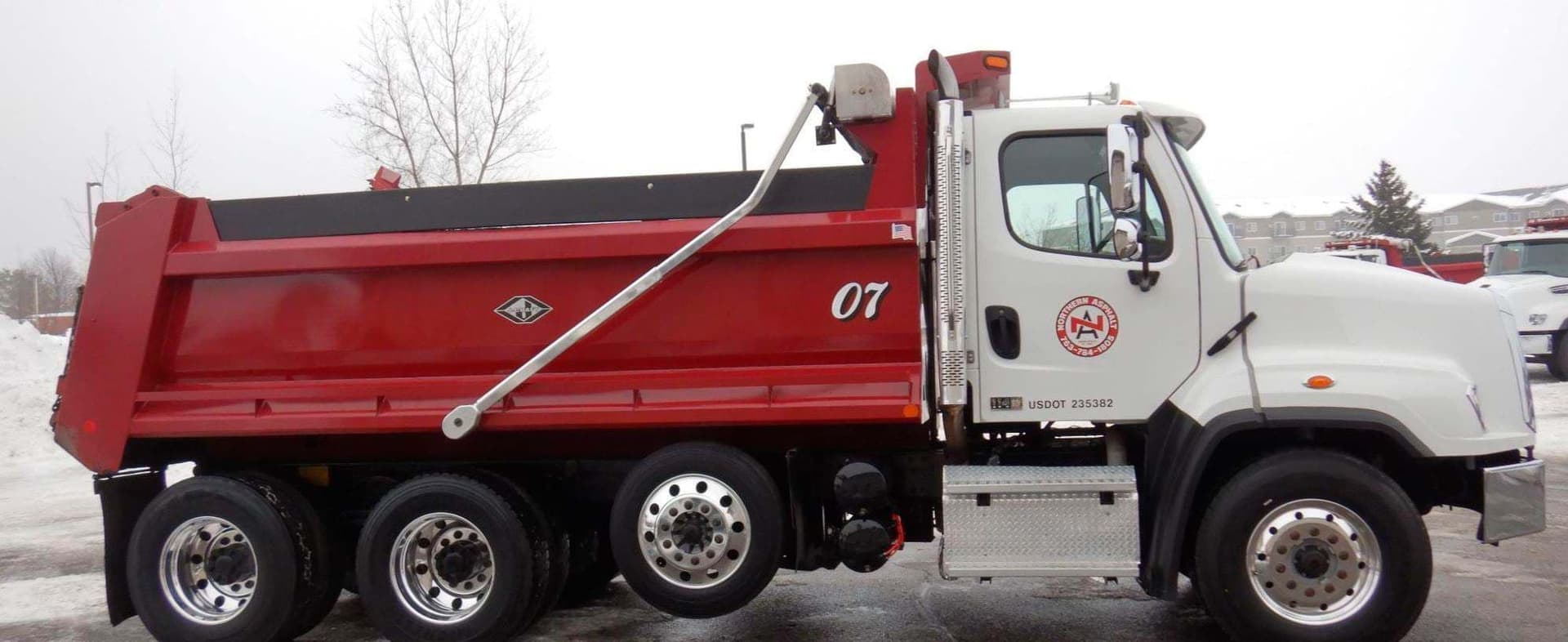 2017 Freightliner 114SD