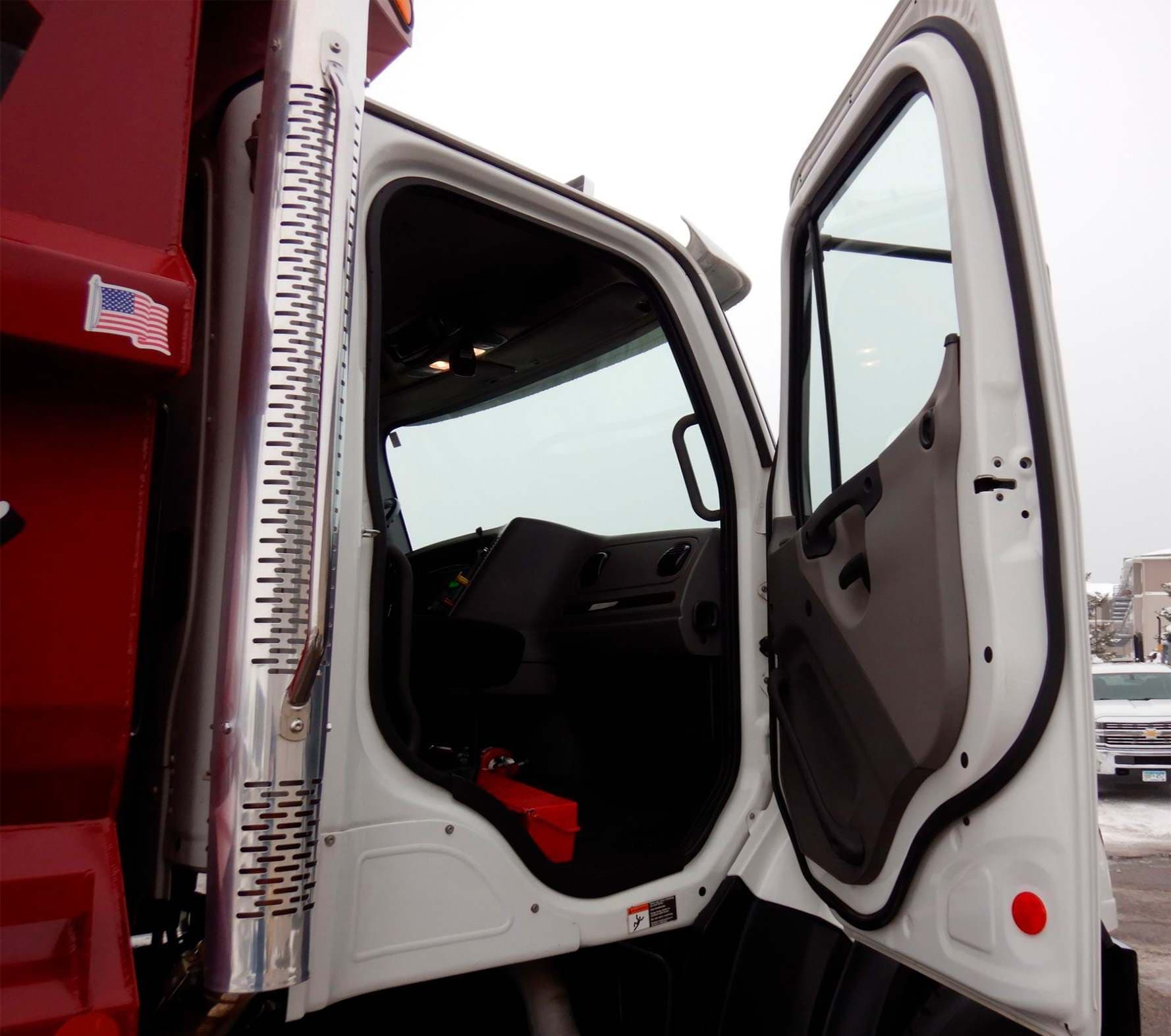 2017 Freightliner 114SD