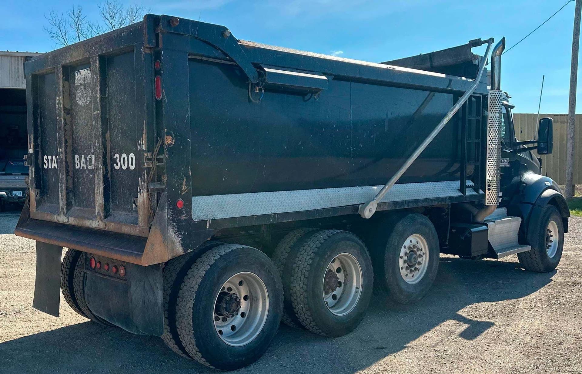 2017 Kenworth T880