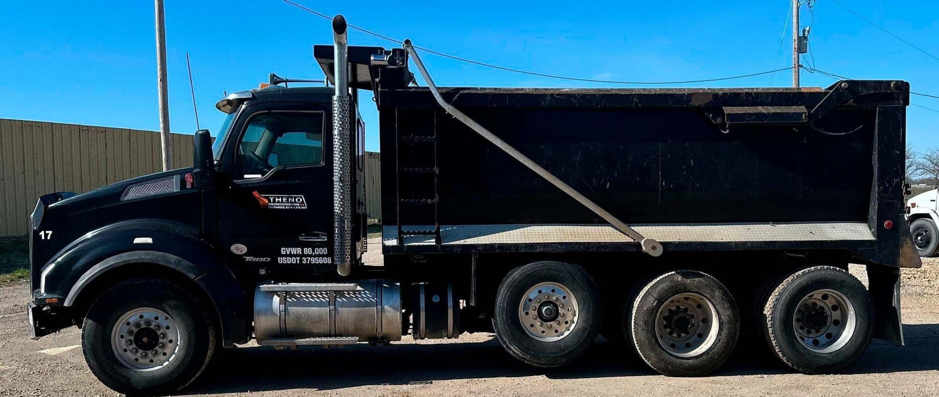 2017 Kenworth T880