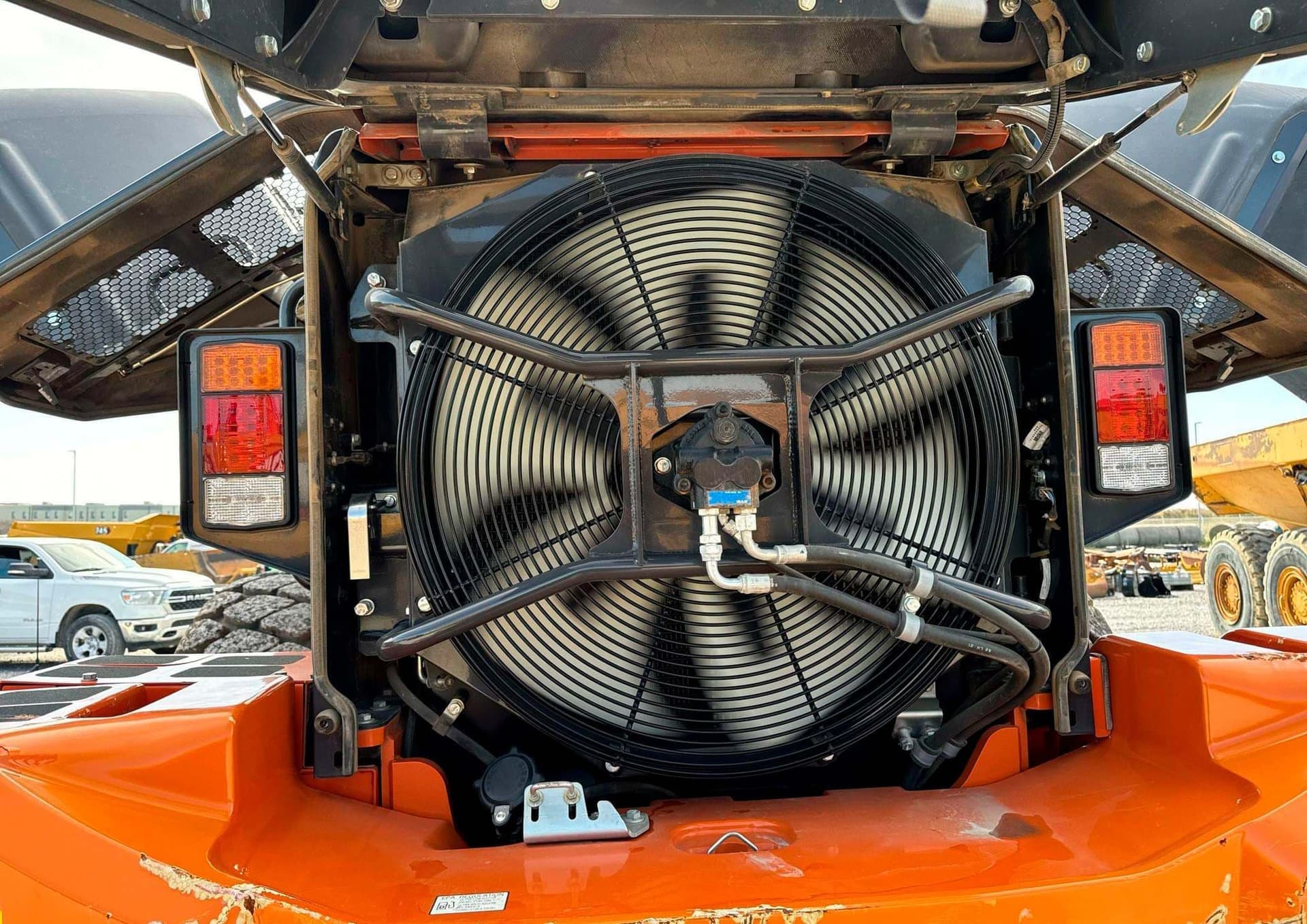 2021 Hitachi ZW220-6