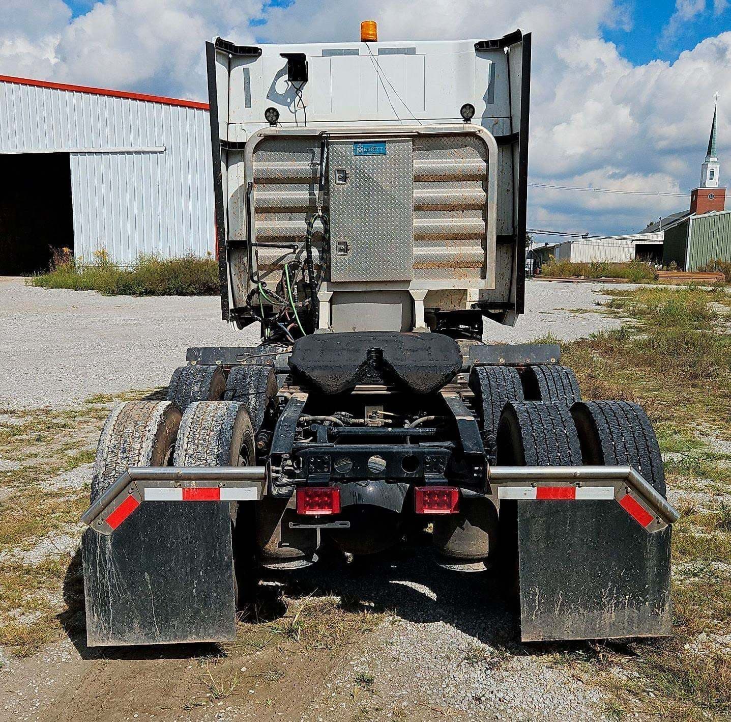2022 International LT625