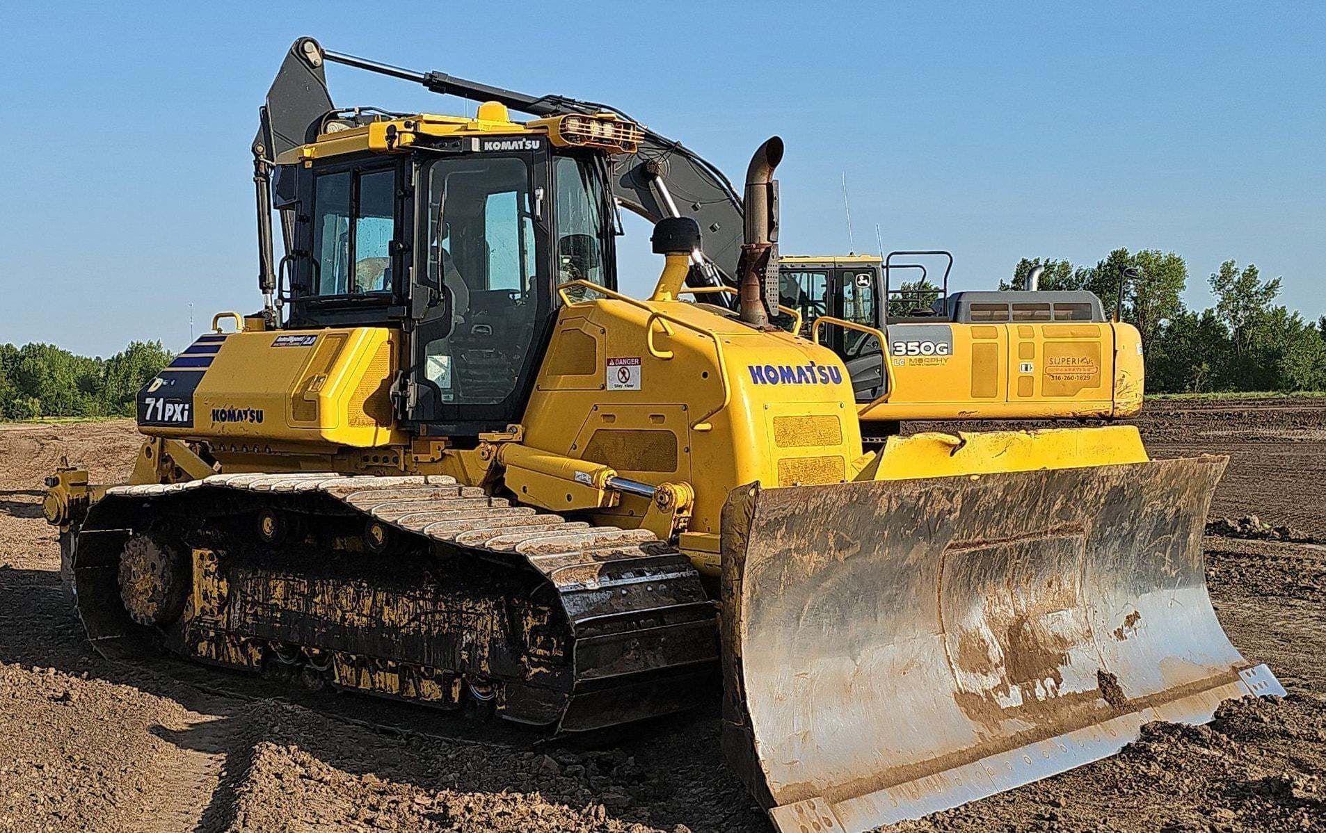 2022 Komatsu D71PXI-24