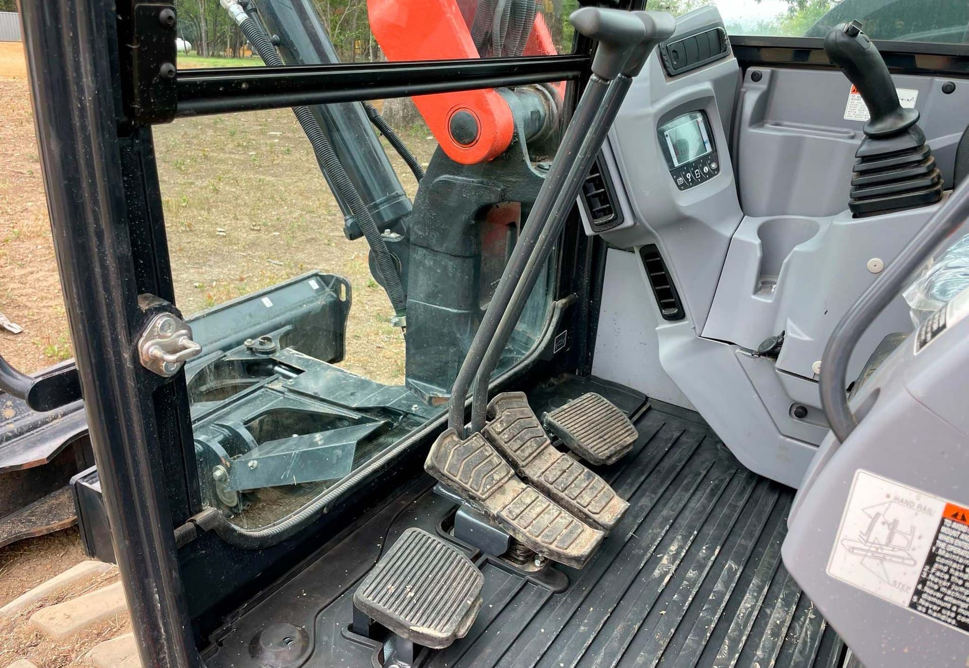2022 Kubota KX080-4S2