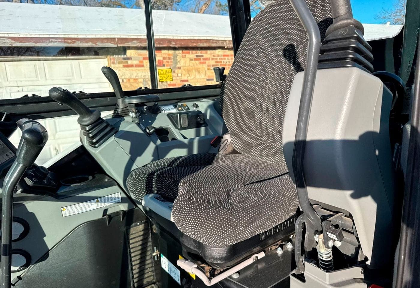 2024 Bobcat E48