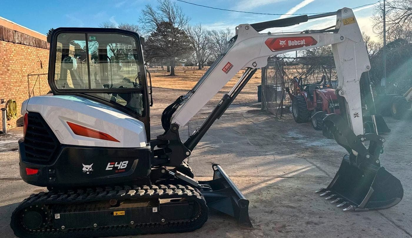 2024 Bobcat E48